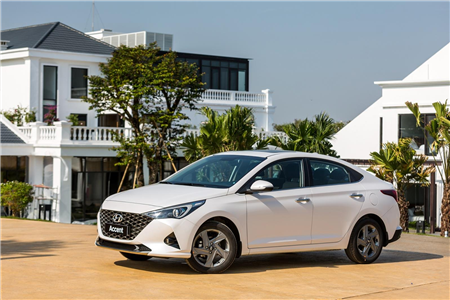 So sánh Hyundai Accent 2021 và Toyota Vios: Cuộc chiến khốc liệt phân khúc B